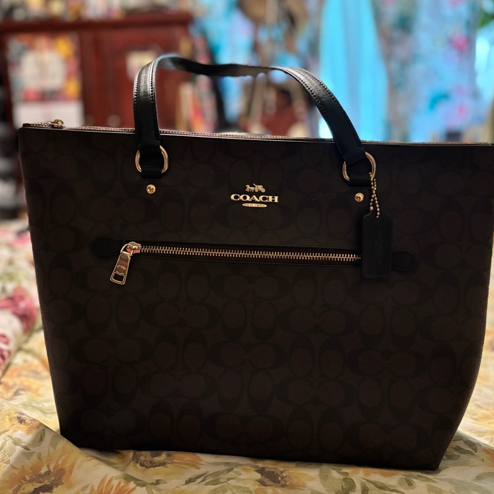 Coach Dark Brown Signature Tote